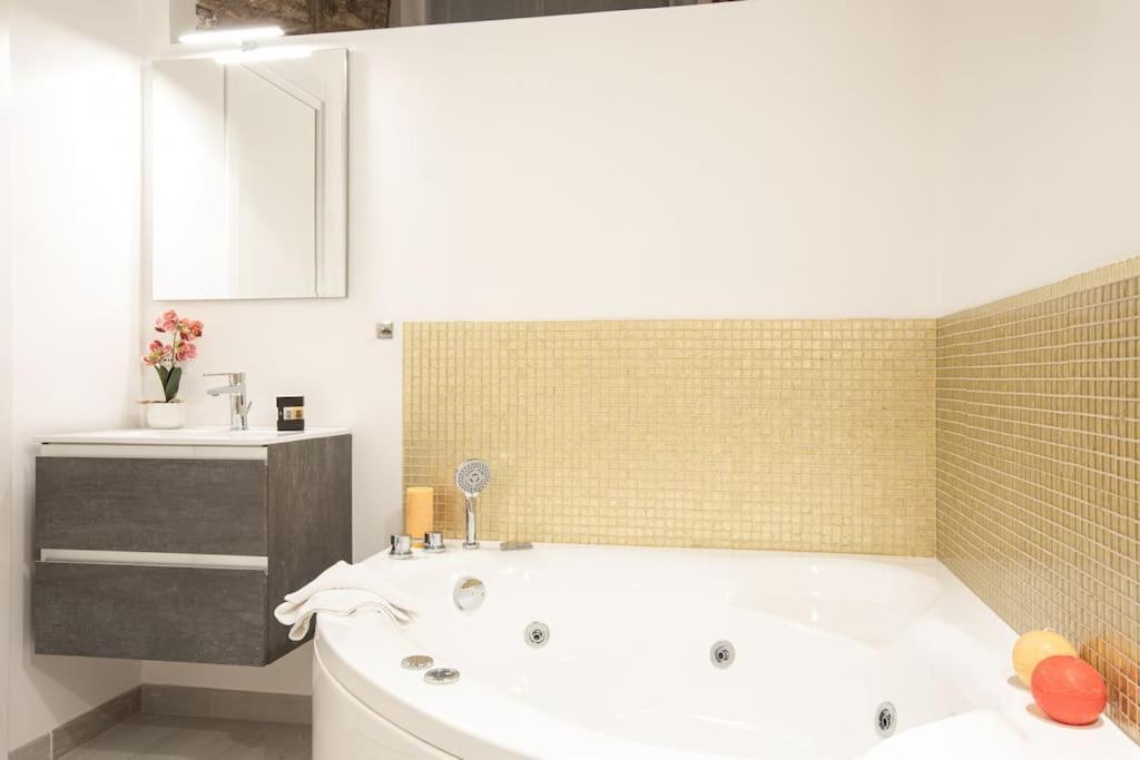 Memorable Jacuzzi Suite Navona - Top Collection 罗马 外观 照片